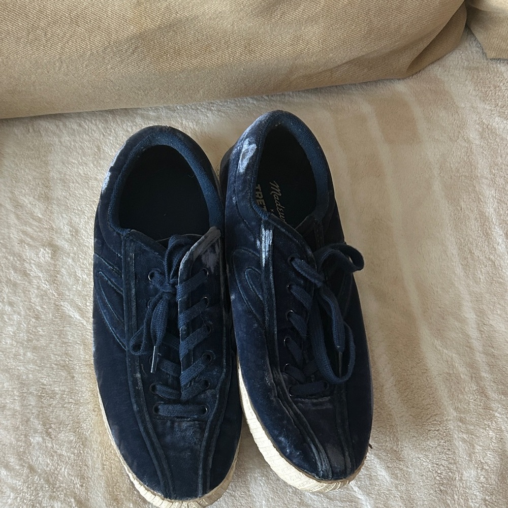 Tretorn madewell blue velvet sneakers 9